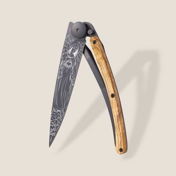 НОЖ СКЛАДНОЙ C ТАТУ DEEJO 37G OLIVE WOOD / LEO (1GB000187) 26276536 фото